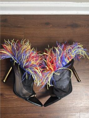 Azalea Wang Shake Your Feather Stiletto Bootie